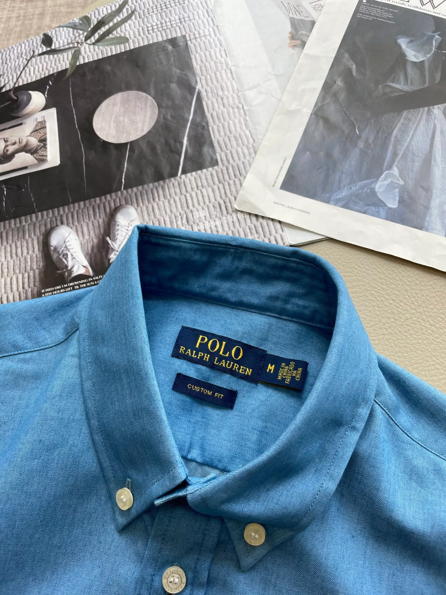P220 🌸🌸🌸 POLO Ralph Lauren [High Quality] Classic shirt! Classic casual shirt made of pure cotton fabric with unique design, simple, clean and classic version design. It is a versatile style that can be switched at will. The fabric feels soft and delicate, highly moisture-absorbent and breathable. It is close to the skin and comfortable to wear. It can be worn alone or as an inner layer. Its versatile performance is beyond your imagination! The upper body of the ready-to-wear is simple and classic yet elegant! Size:M-XXL